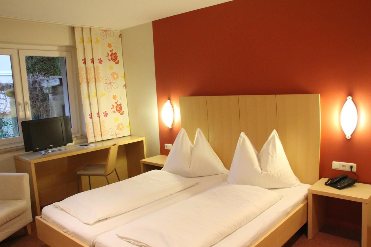 Hotel Alhartinger Hof Leonding Kamer foto