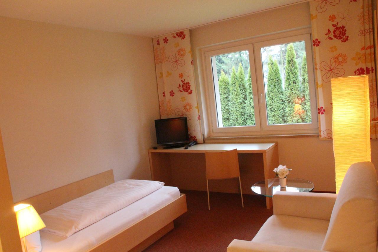Hotel Alhartinger Hof Leonding Kamer foto