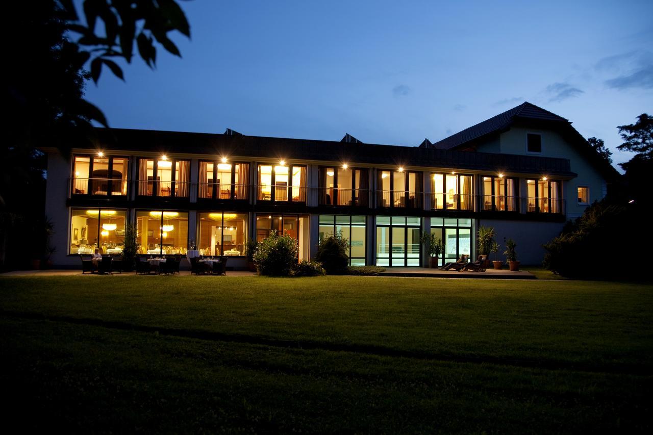 Hotel Alhartinger Hof Leonding Buitenkant foto