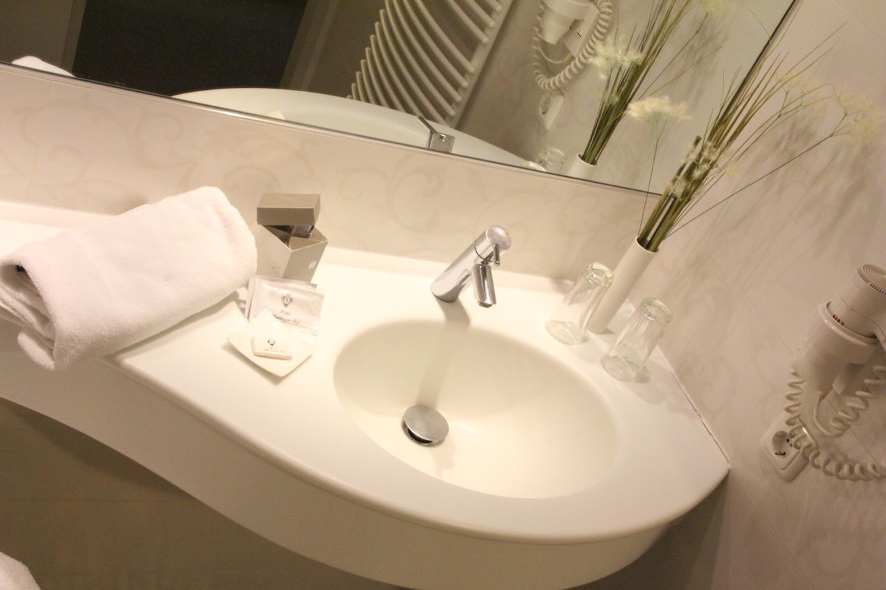 Hotel Alhartinger Hof Leonding Kamer foto